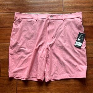 Men's Size 42 Walter Hagen Wrinkle Resistant Flat front shorts NWT